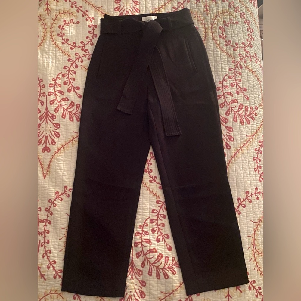 Size: 0 dress pants from Aritzia. Tags off but never worn.